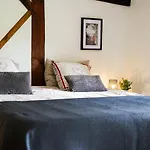 Holiday home De La Dame Au Lit A La Ferme Chimay Momignies