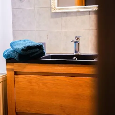 Casa vacanze Gîte de la Dame au Lit Gîte à la ferme Chimay Momignies