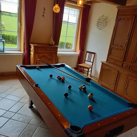 Vakantiehuis La Dame Au Lit A La Ferme Momignies