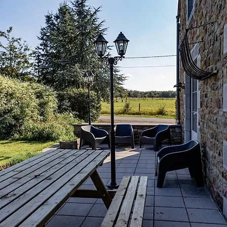Gîte de la Dame au Lit Gîte à la ferme Chimay Casa vacanze *