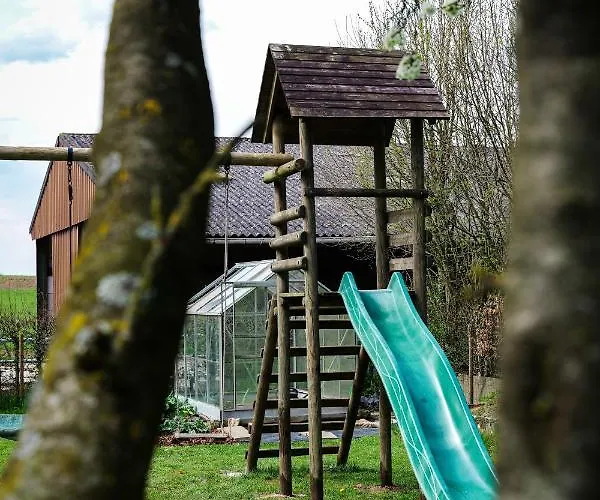 Gite la Dame au Lit gite à la ferme Hébergement de vacances *